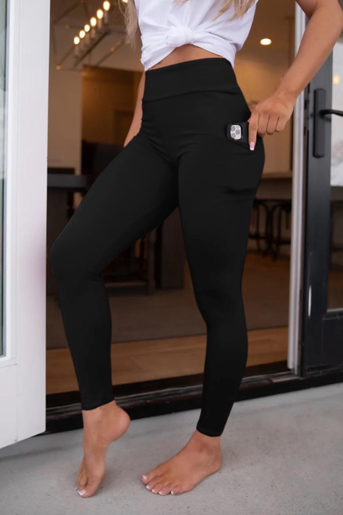 #color_solid_black_with_pockets