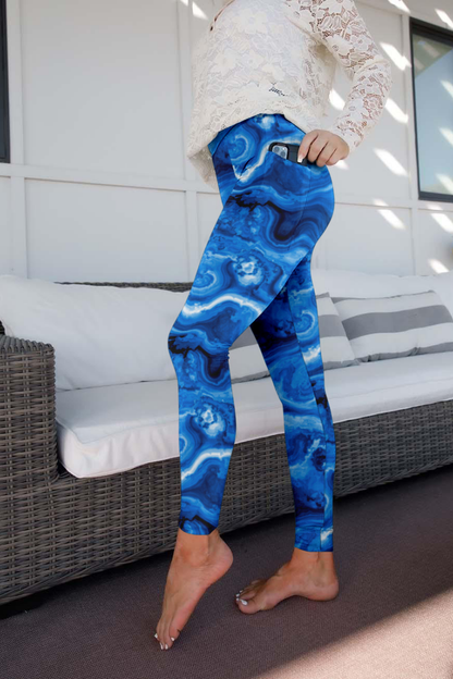#color_blue_waves_with_pockets