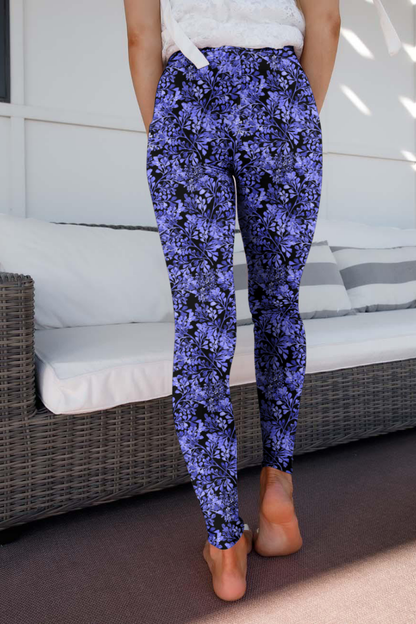 Lavender twilight Leggings with purple and pink for serenity.