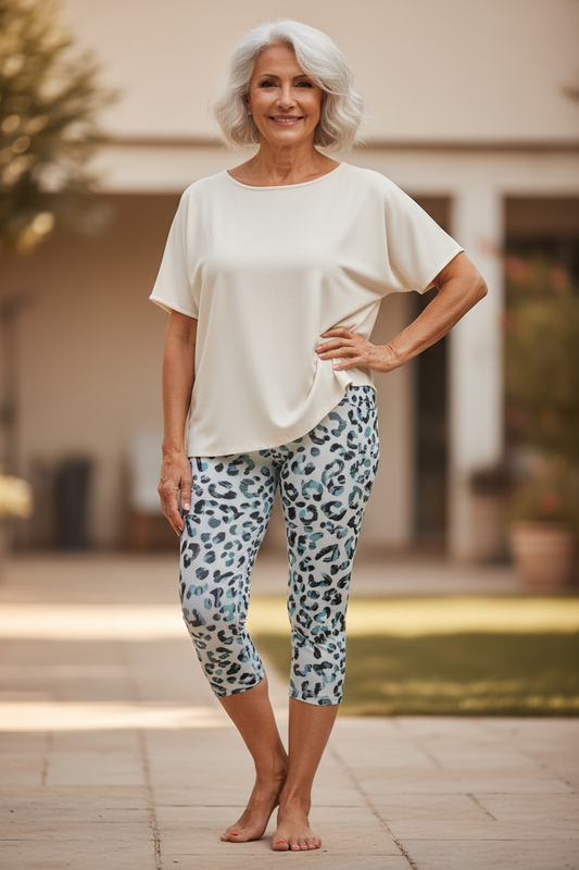 #color_frosted_feline_capris
