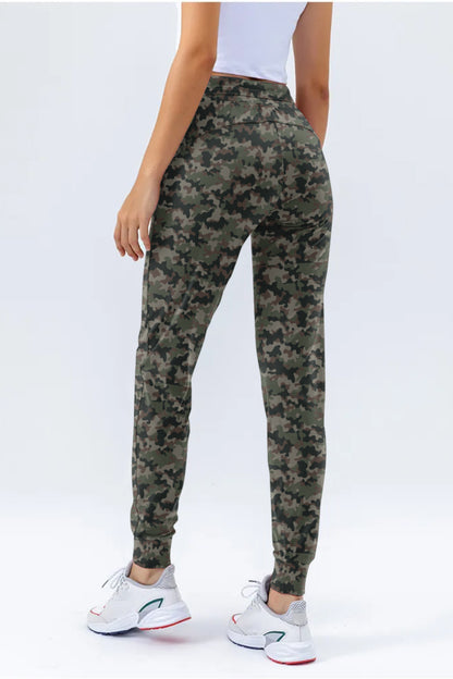 #color_woodland_jogger